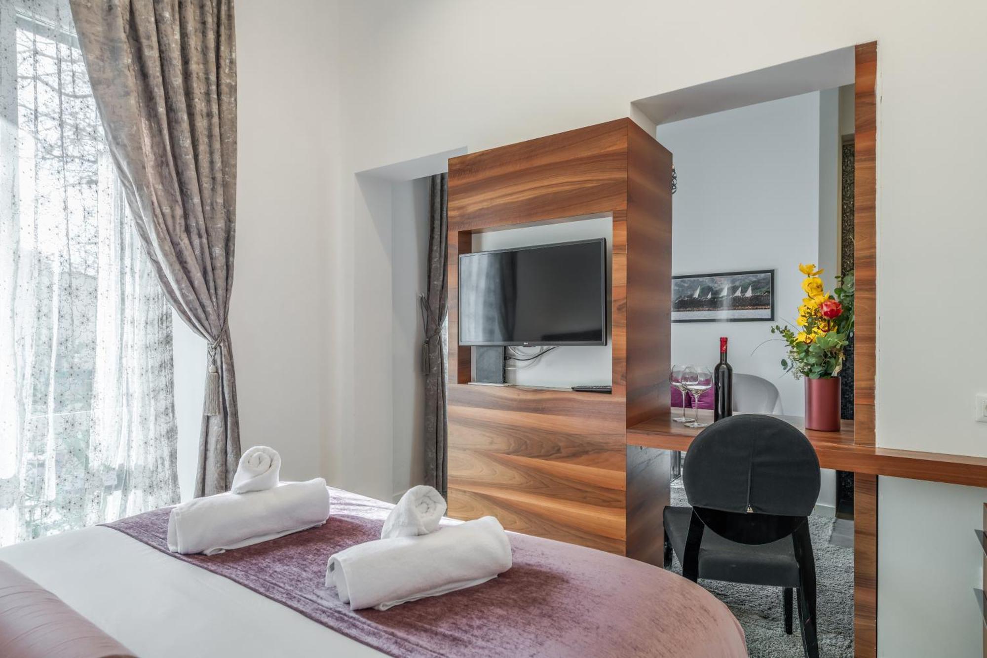 Nocleg ze śniadaniem Starlight Luxury Split